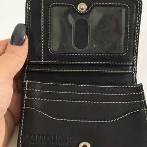 3/25$ Petit porte monnaie CABRELLI & Co.